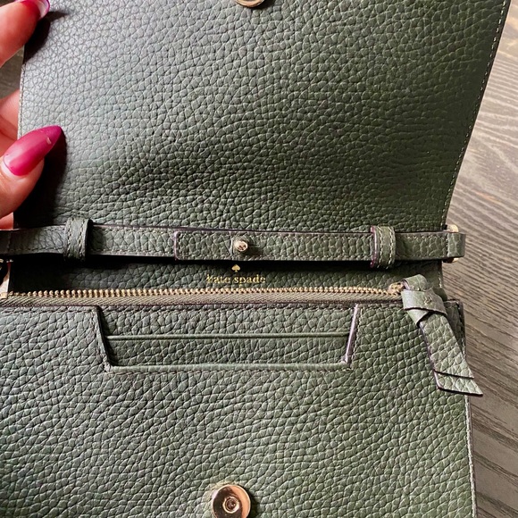 Kate Spade ♠️ cross body purse - Picture 8 of 10